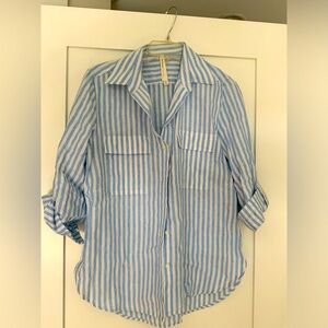 Babaton (Aritzia) collared shirt size xsmall - never worn